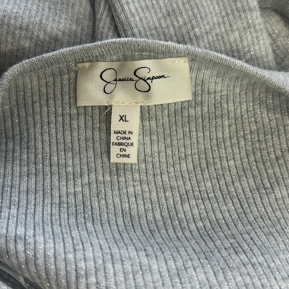 ❌SOLD❌Jessica Simpson Metallic Sweater Gray Silver - Picture 5 of 6